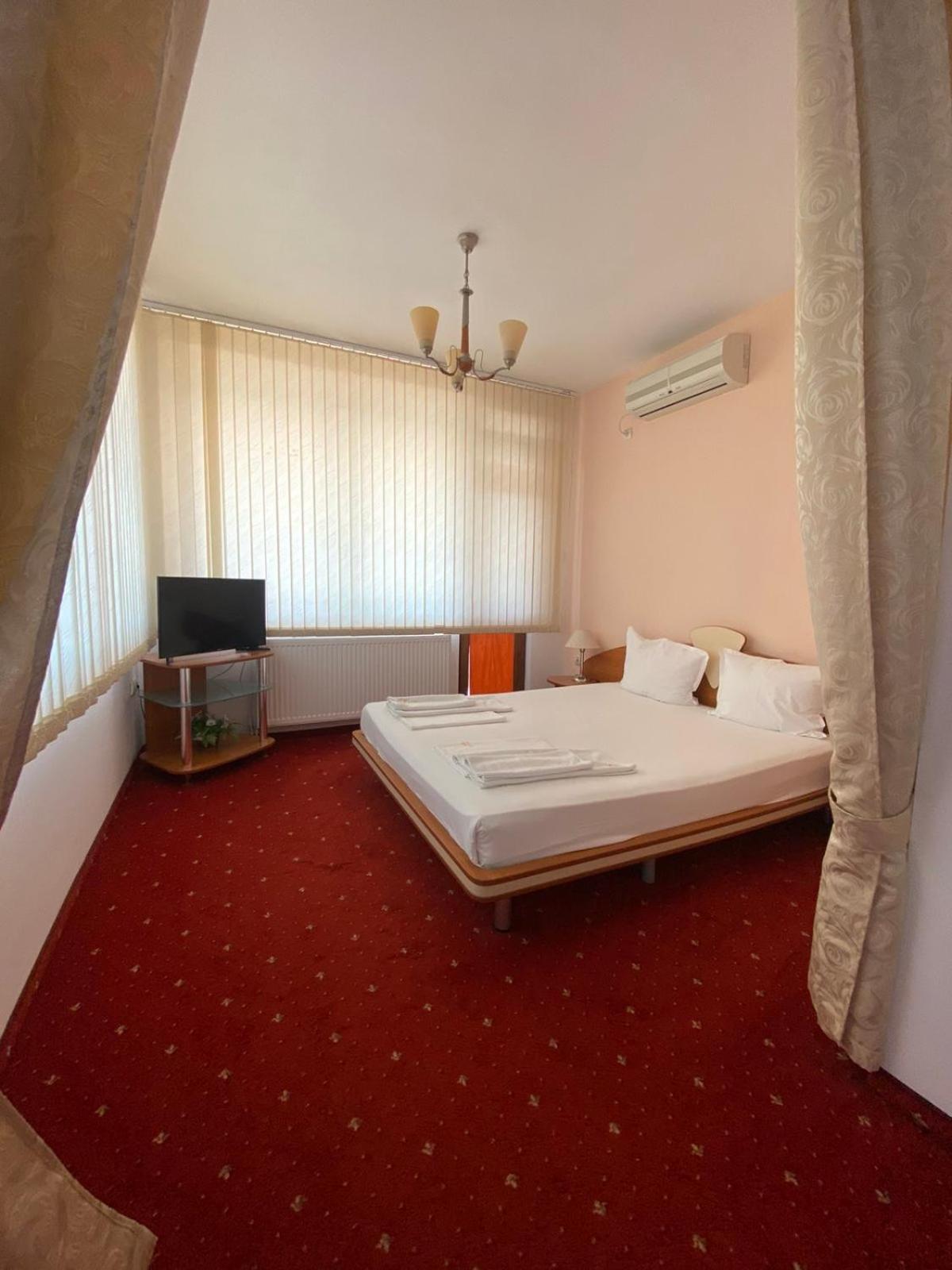 Hotel Tedi Asenovgrad Exterior photo