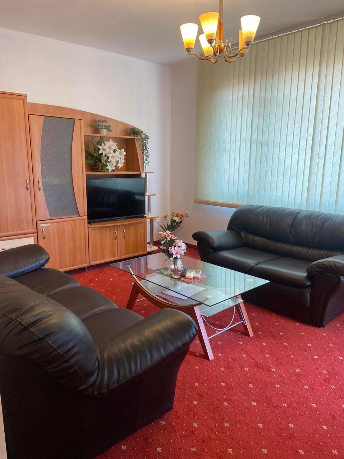 Hotel Tedi Asenovgrad Exterior photo
