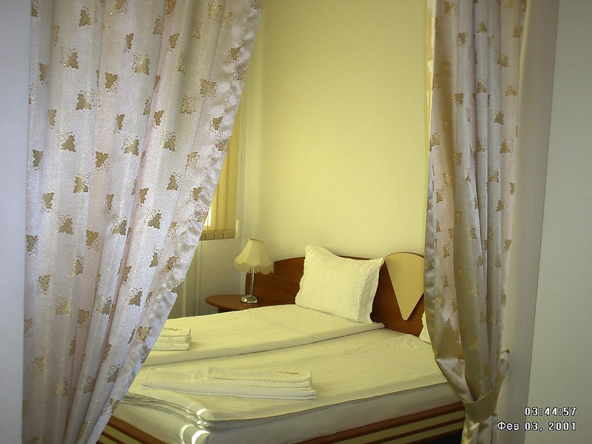 Hotel Tedi Asenovgrad Exterior photo